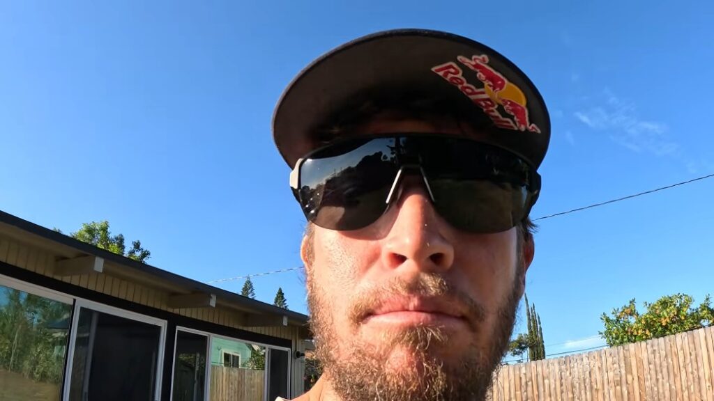 ネイザン・フローレンスが教えてくれる「サーフィン上達の最速方法」解説動画