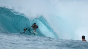 メンタワイ諸島バンクヴォルツのライトバレル！昨季アーリーシーズン動画