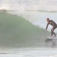 ベルズビーチ最新波予報とウィンキポップでのCTサーファーのウォームアップサーフ動画