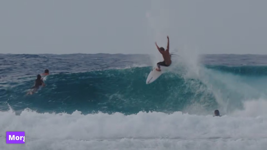 CTサーファーによるスナッパーロックスでのウォームアップサーフィン動画