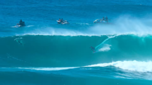 ゴールドコーストのビッグウェイブセッション！ツイードバーでのステップオフ動画