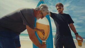 海上がり直後に飲めるビールサーフボード！ジャックロボなどテストライド動画